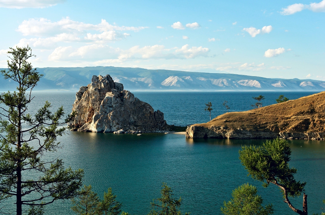 Seven wonders of Russia - Baikal lake