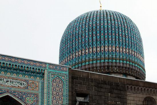 Beautiful mosaic of mosque in Saint Petersburg, Russia view 12