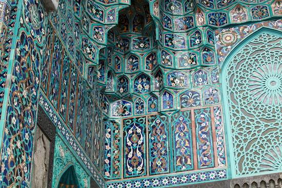 Beautiful mosaic of mosque in Saint Petersburg, Russia view 7