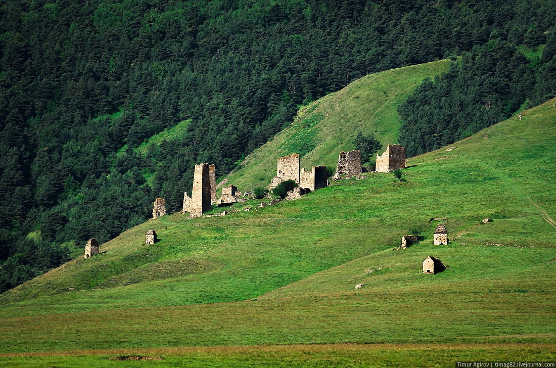 The beautiful scenery of the mountain Ingushetia, Russia photo 4
