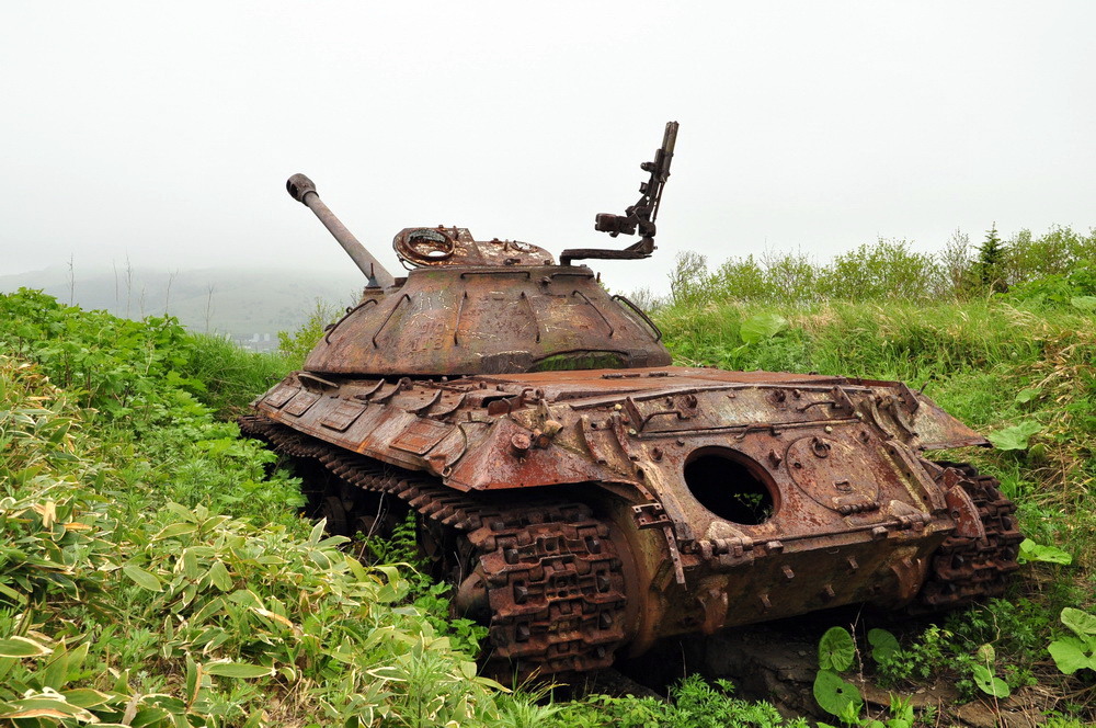Abandoned tanks, Shikotan Island, Sakhalin region, Russia, photo 8