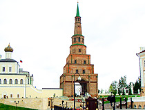 Syuyumbike Tower in Kazan