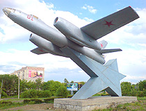 Monument to the aviators of all generations (IL-28) in Orsk