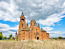 Abandoned church in Ryazan Oblast