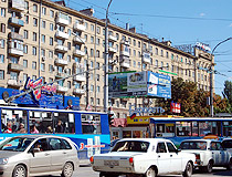 Street traffic in Saratov