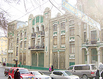 Vladivostok GUM (1906-1907) - an architectural monument of Vladivostok