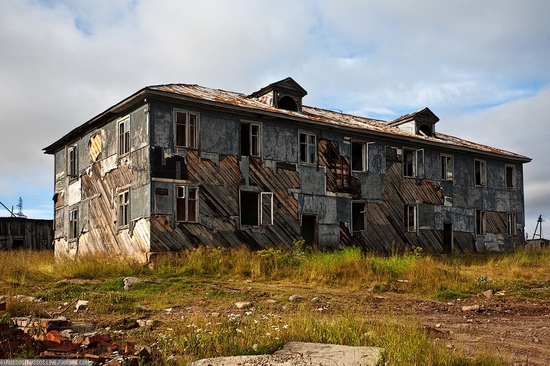 Murmansk oblast Dalniye Zelentsy settlement