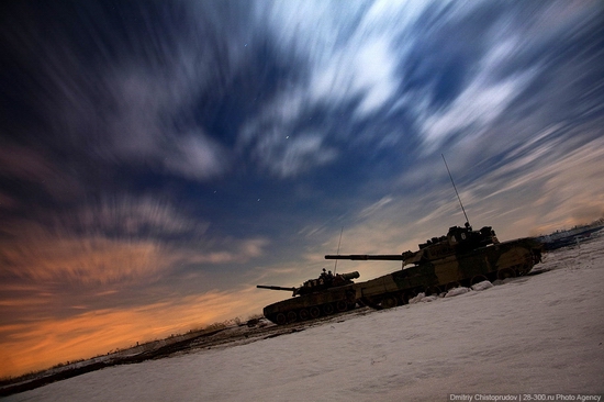 Russian army armoured division military exercise