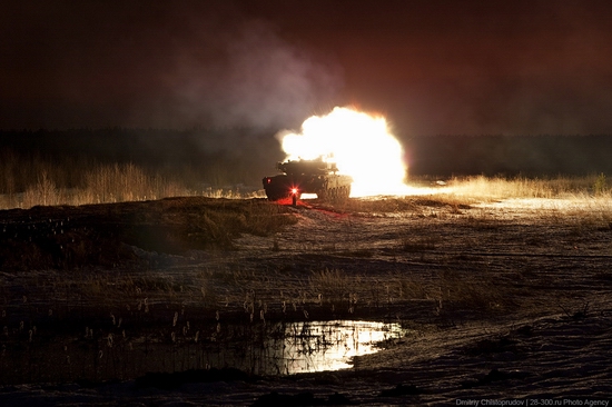 Russian army armoured division military exercise