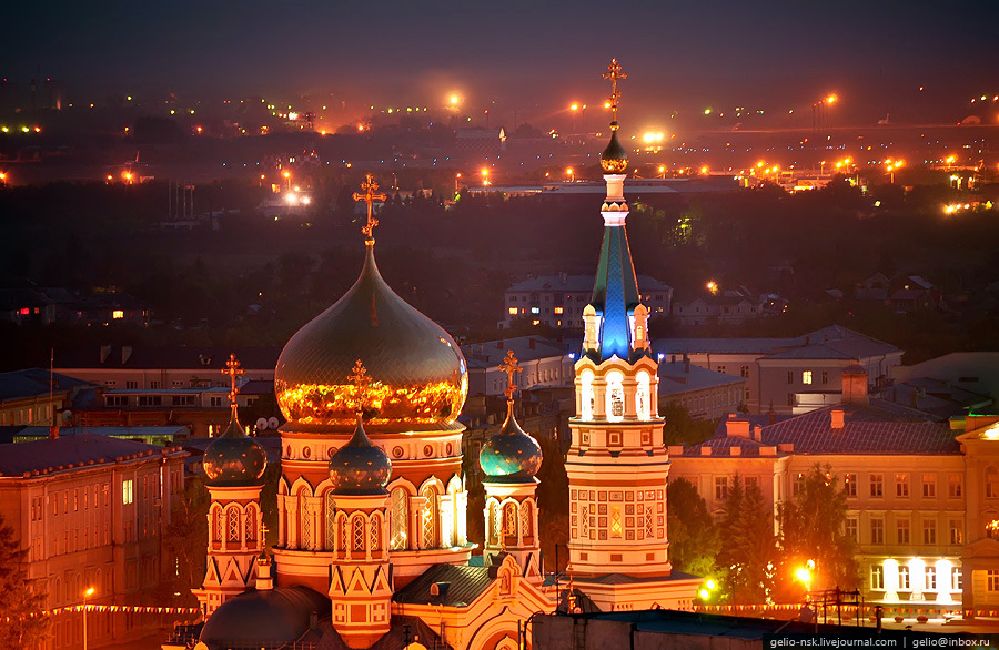Omsk, Russia at night. : europe