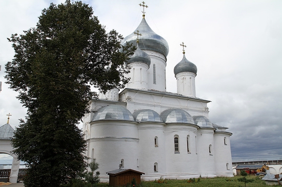 Nikitsky monastery, Yaroslavl oblast, Russia view 12