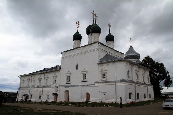 Nikitsky monastery, Yaroslavl oblast, Russia view 3