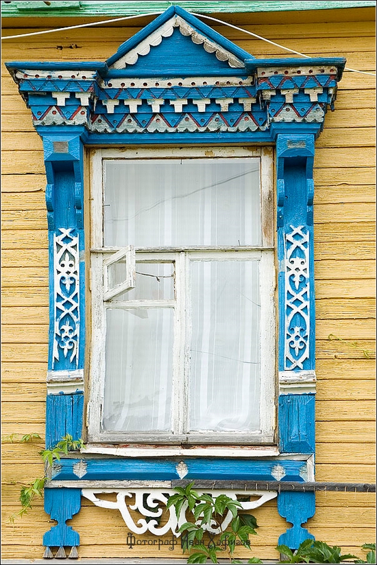 Myshkin town, Russia windows frames view 28