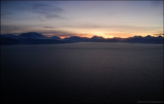 Russian Spitsbergen winter landscapes 13