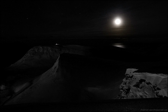 Russian Spitsbergen winter landscapes 23