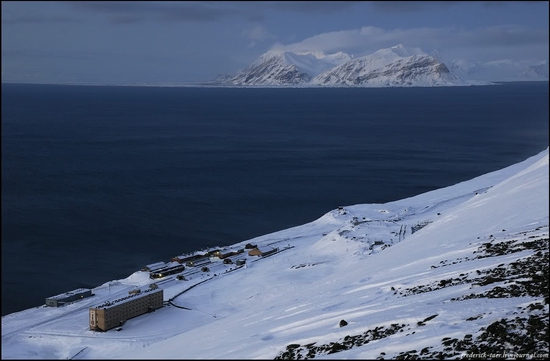 Russian Spitsbergen winter landscapes 5