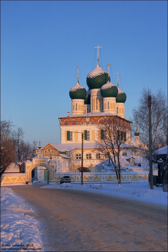 Tutaev churches view 2