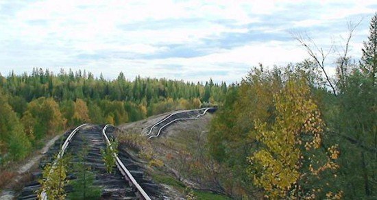 Abandoned Transpolar railway Salekhard-Igarka, Russia view 2