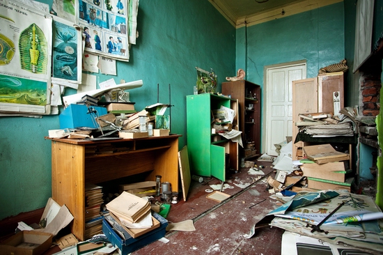 Abandoned school, Teriberka, Kola Peninsula, Russia view 13