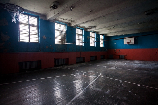 Abandoned school, Teriberka, Kola Peninsula, Russia view 21