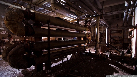 Abandoned bomb shelter, Russia view 41