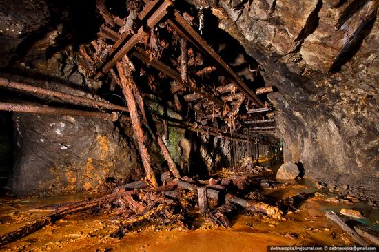 Abandoned mine suspended for years somewhere in Russia view 1