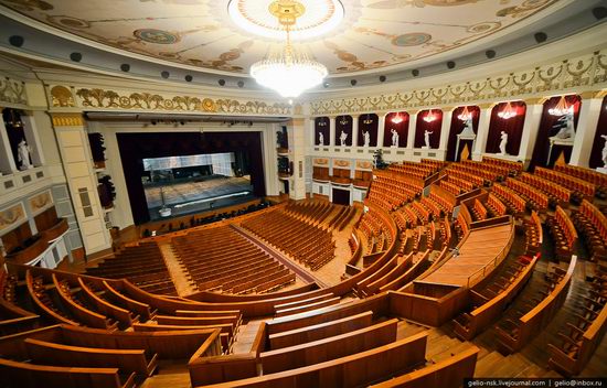 Largest theater building in Russia view 3