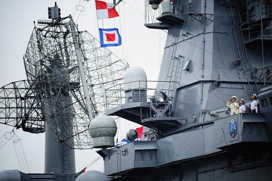 Navy Day celebrations, Vladivostok, Russia photo 10