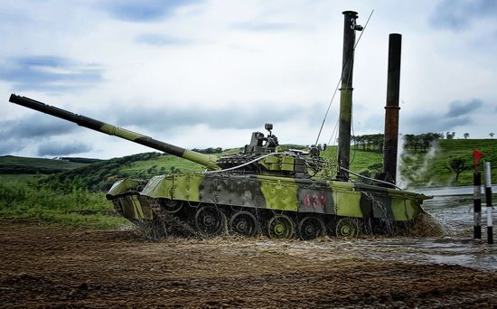 Military exercises, surmounting water obstacles, Russia photo 1