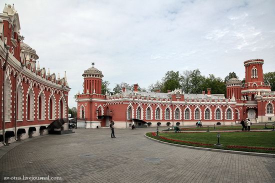 The Petrovsky palace, Moscow, Russia photo 21