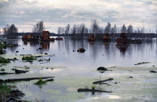 Abandoned peat extraction site near Moscow, Russia photo 1