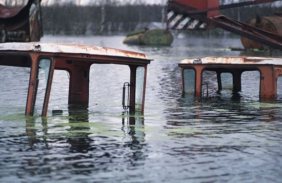 Abandoned peat extraction site near Moscow, Russia photo 9