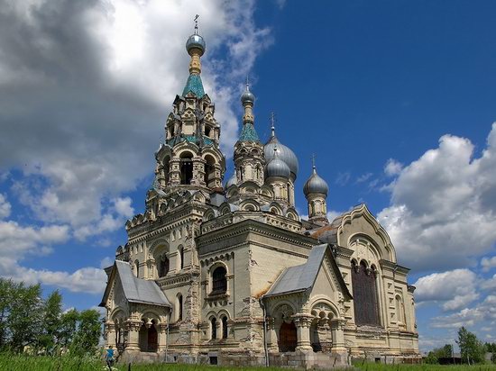 Savior Cathedral, Kukoboy village, Yaroslavl region, Russia photo 3