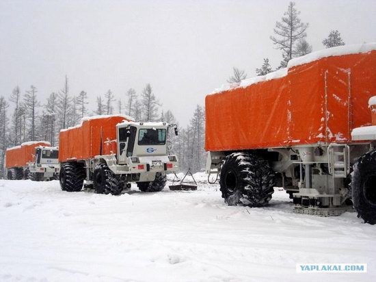 The life of a typical seismic prospecting crew in Russia photo 10