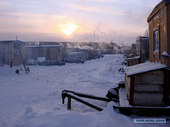 The life of a typical seismic prospecting crew in Russia photo 3