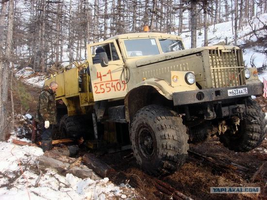 The life of a typical seismic prospecting crew in Russia photo 35