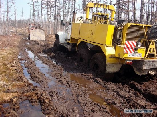 The life of a typical seismic prospecting crew in Russia photo 41