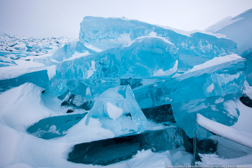 Байкал айс. Сквозь лед. Baikal Ice. Ледяная чаша на Байкале. Конструкция на льду.