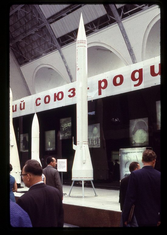 Pavilion Space - Exhibition of Soviet Achievements, Moscow, Russia photo 12