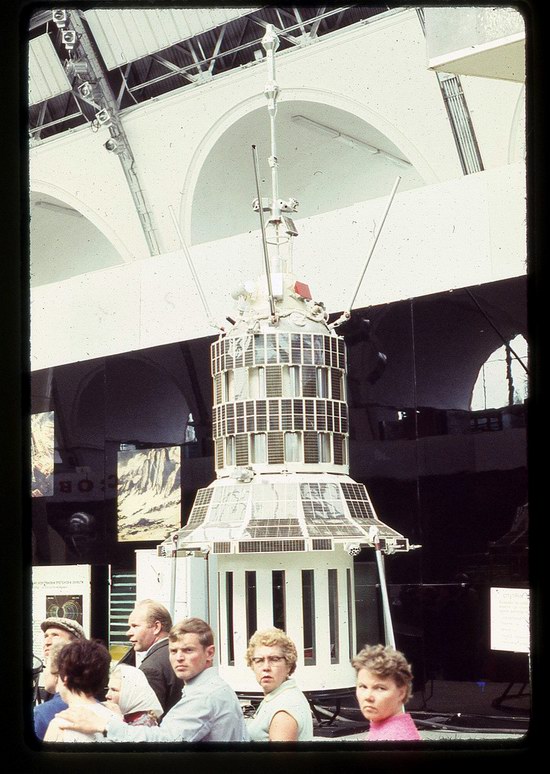 Pavilion Space - Exhibition of Soviet Achievements, Moscow, Russia photo 14