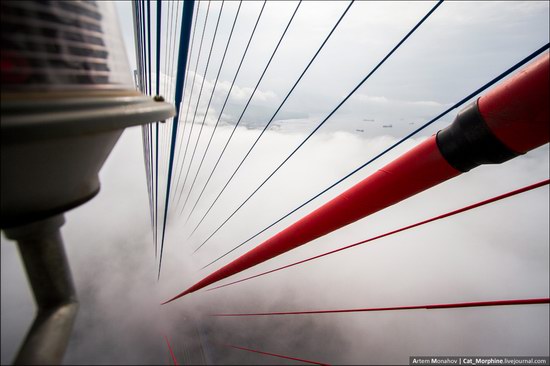 The Russky Bridge, Vladivostok, Russia photo 2