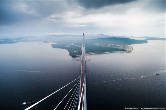 The Russky Bridge, Vladivostok, Russia photo 4