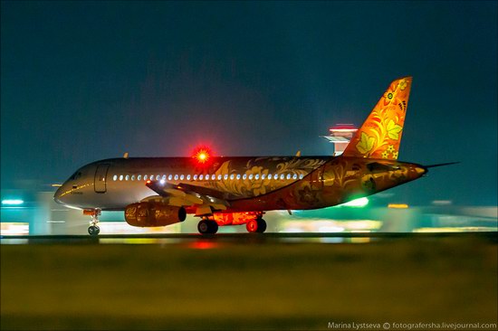 Plane painted in Khokhloma style, Aeroflot, Russia photo 10