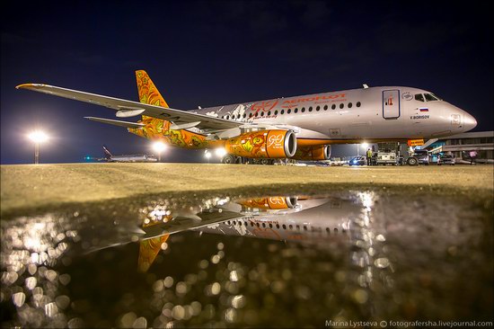 Plane painted in Khokhloma style, Aeroflot, Russia photo 9