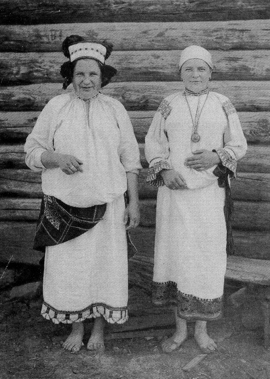 Festive and casual clothes in the Russian Empire photo 11