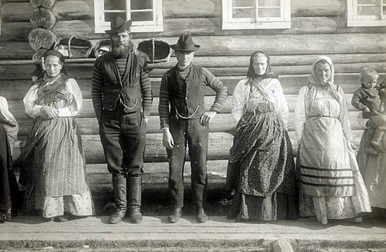 Festive and casual clothes in the Russian Empire photo 13