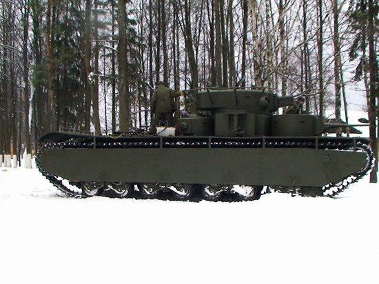 Five-turret Soviet tank, photo 3