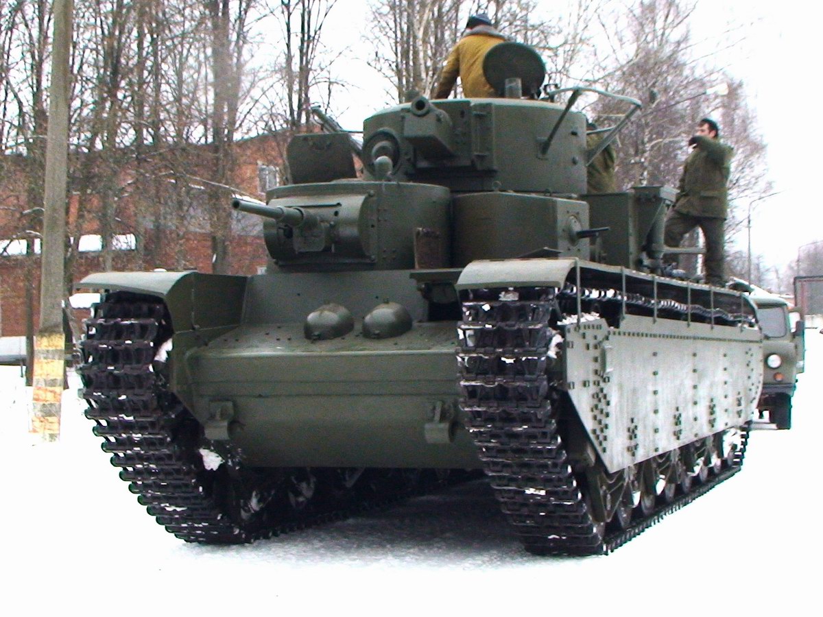 The world’s only five-turret Soviet tank T-35A · Russia Travel Blog