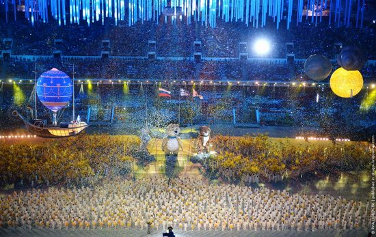 The closing ceremony of the Winter Olympics 2014 in Sochi, Russia, photo 19