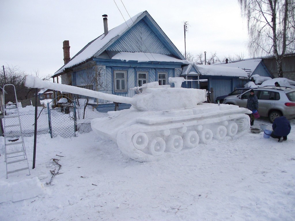 cool-snow-tank-russia.jpg